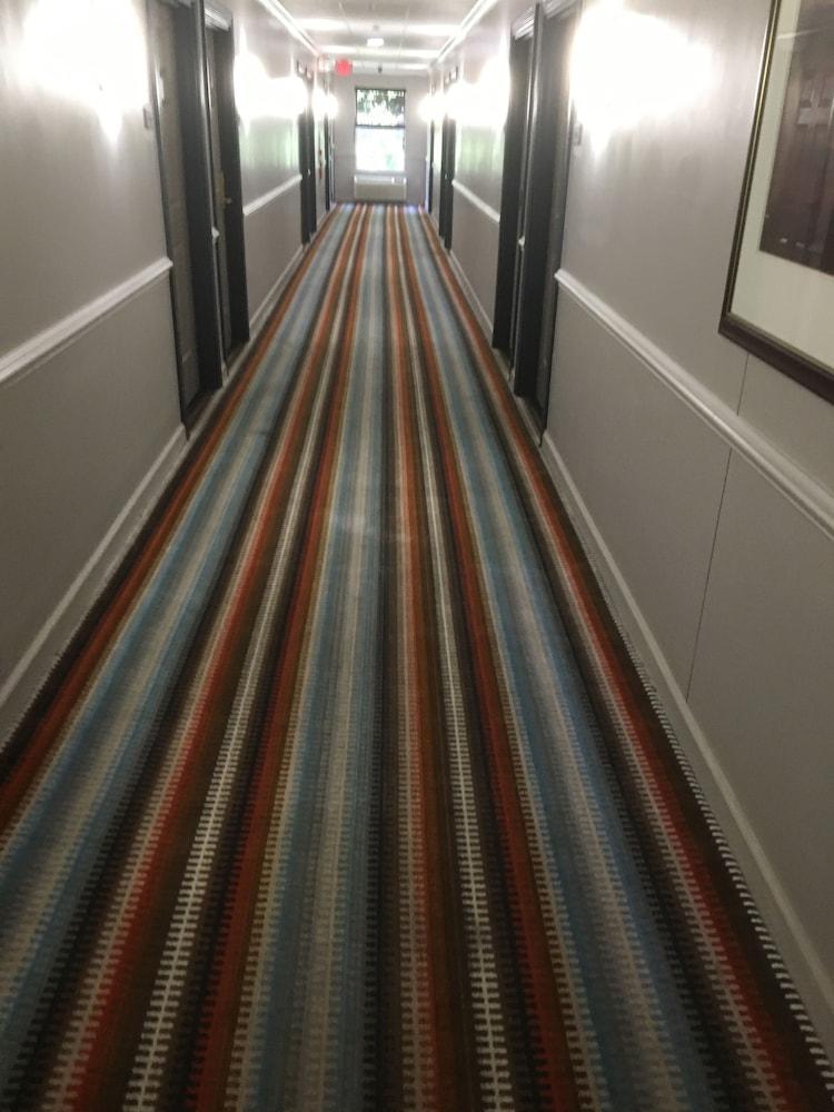 Baymont By Wyndham Sumter Hotel ภายนอก รูปภาพ