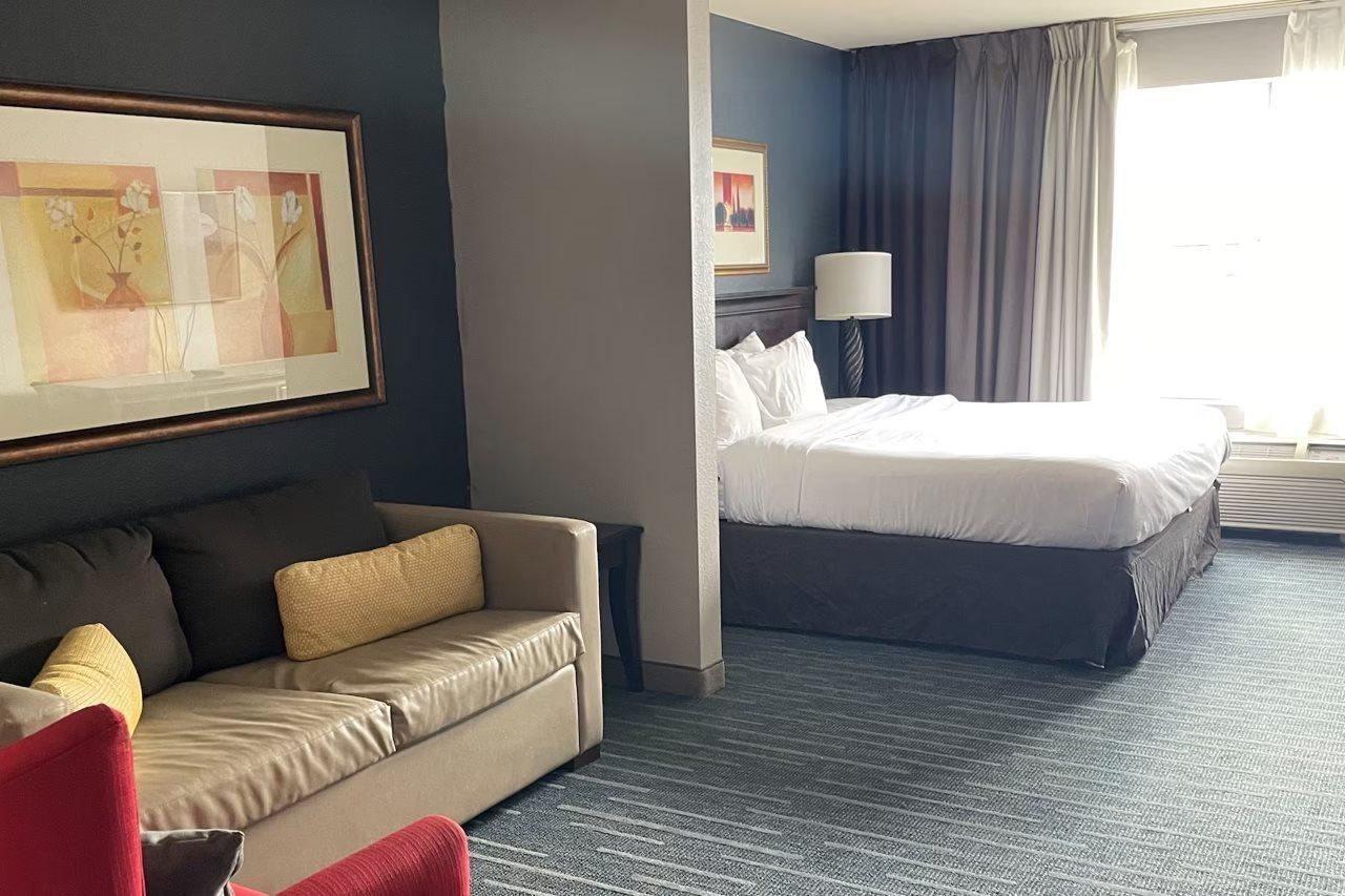 Baymont By Wyndham Sumter Hotel ภายนอก รูปภาพ