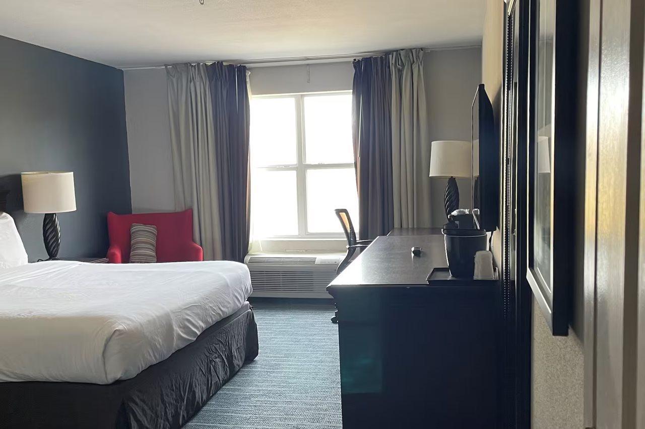 Baymont By Wyndham Sumter Hotel ภายนอก รูปภาพ
